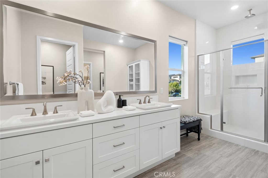 157 Crossover Property Photo 27