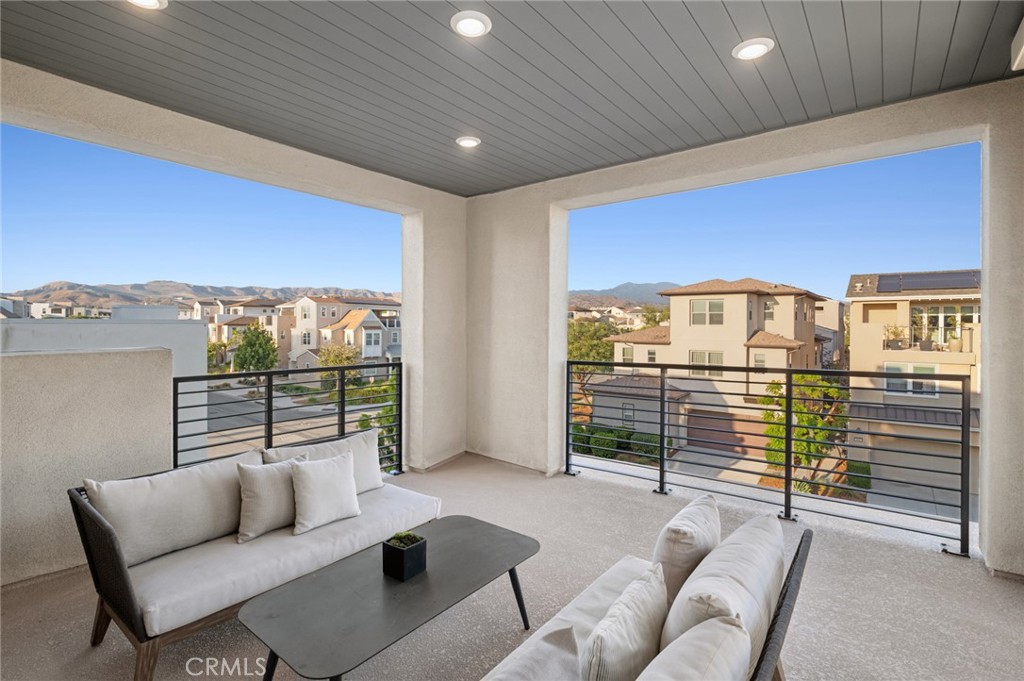 157 Crossover Property Photo 35