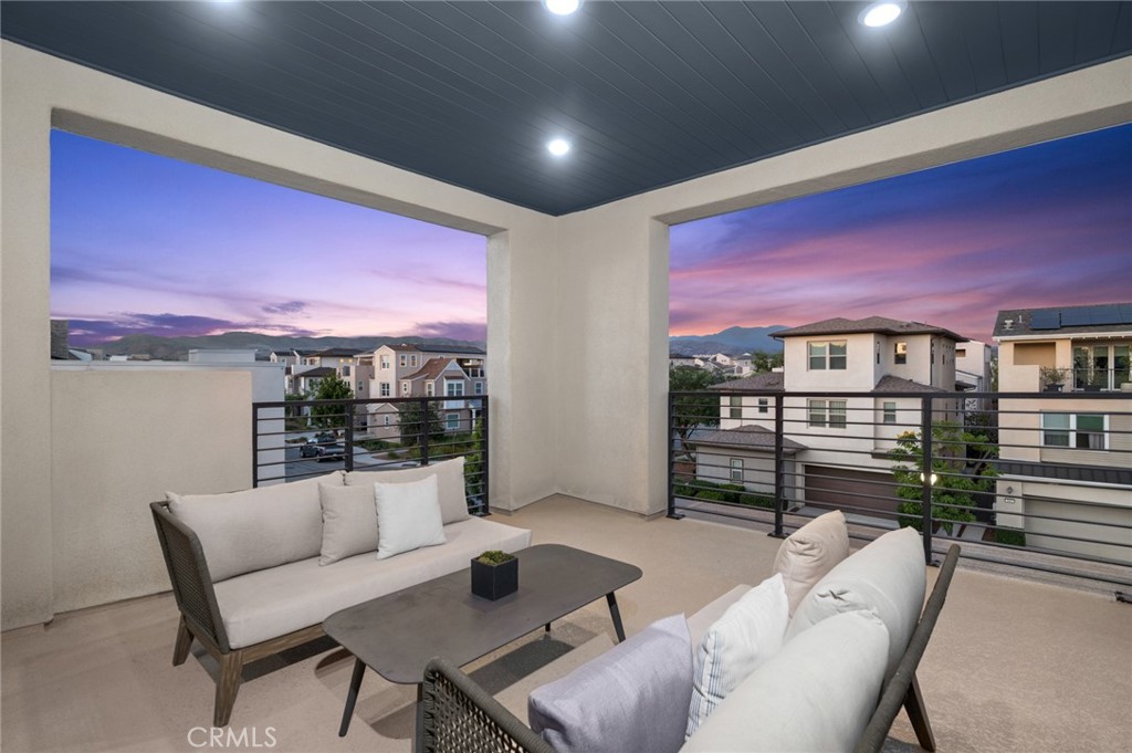157 Crossover Property Photo 38