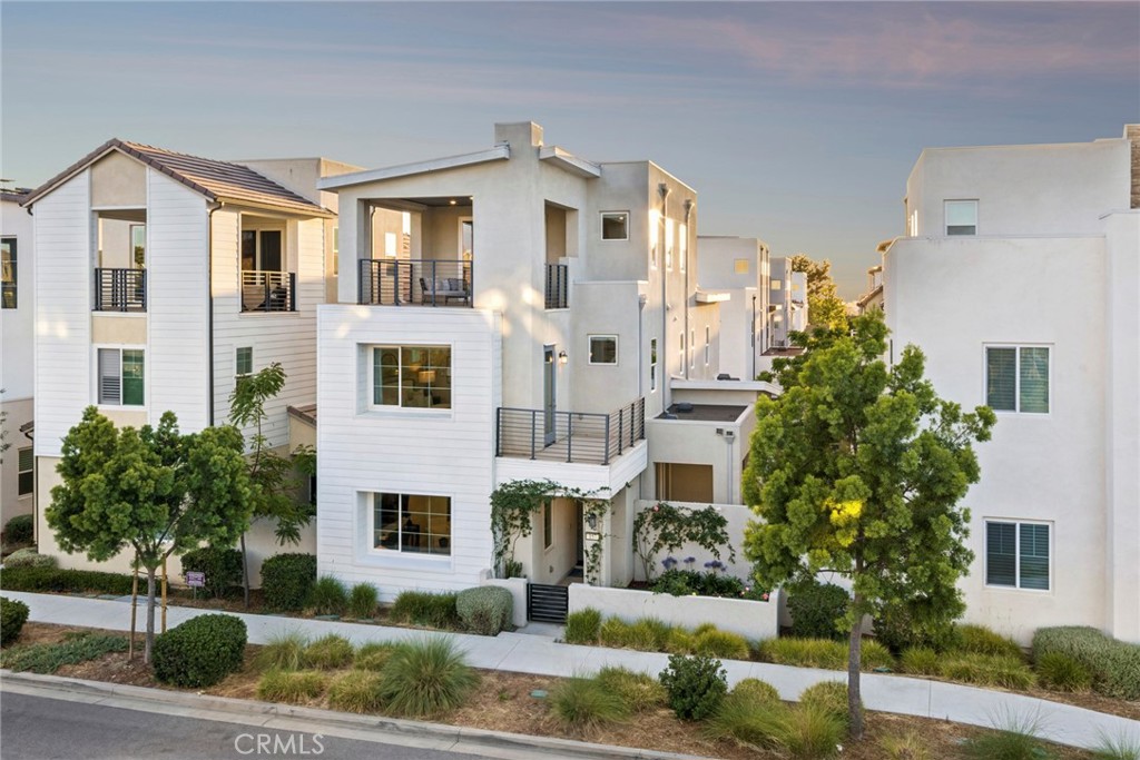 157 Crossover Property Photo 45