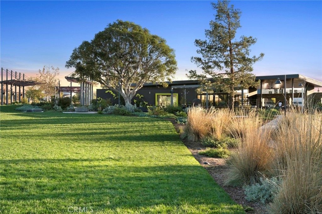 157 Crossover Property Photo 56