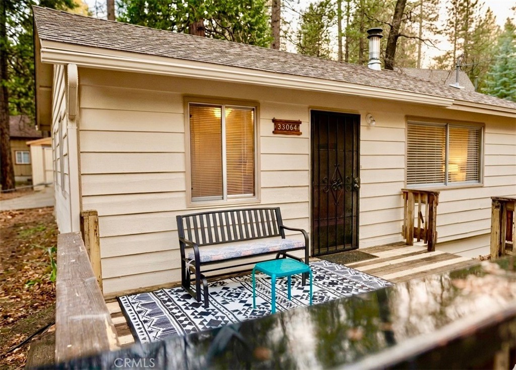 33064 Arrowbear Property Photo 3