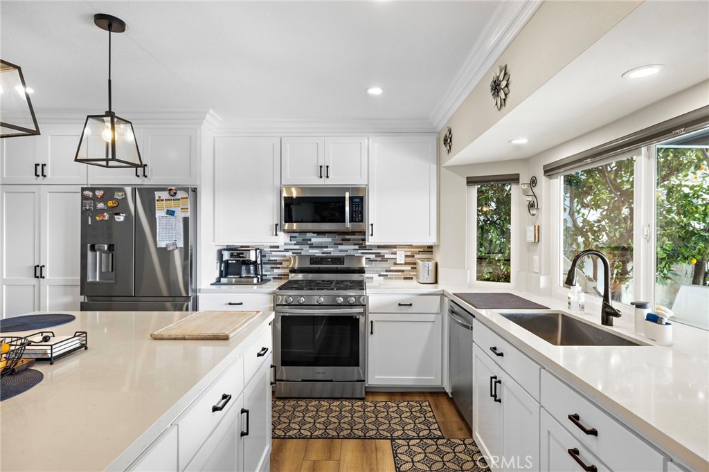 26692 Valpariso Property Photo 14