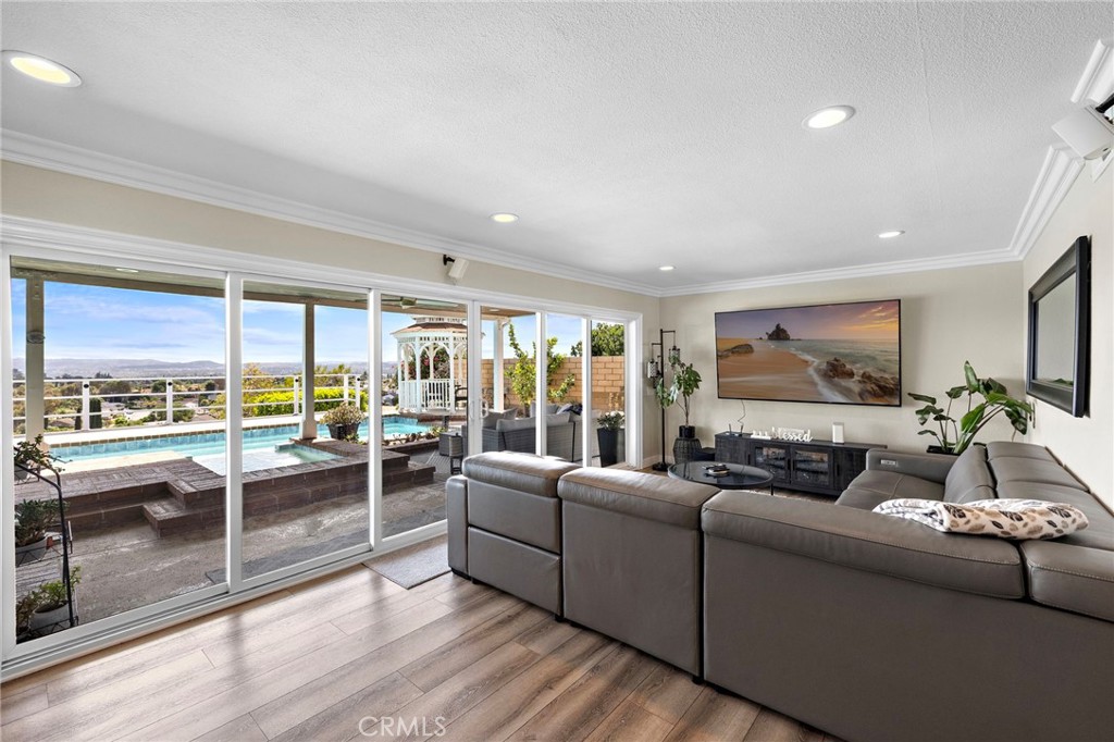 26692 Valpariso Property Photo 15