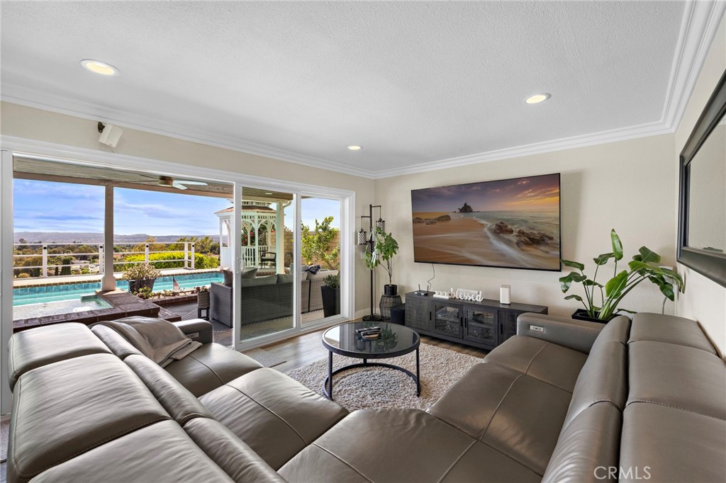 26692 Valpariso Property Photo 21