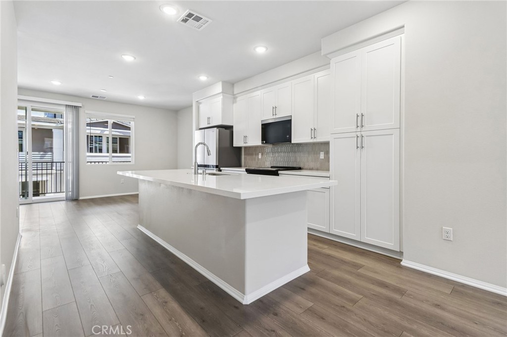 406 Lotus Drive Property Photo 16