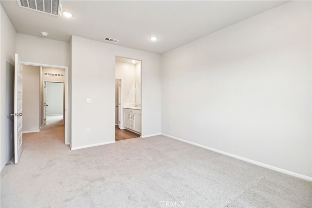 407 Lotus Drive Property Photo 14