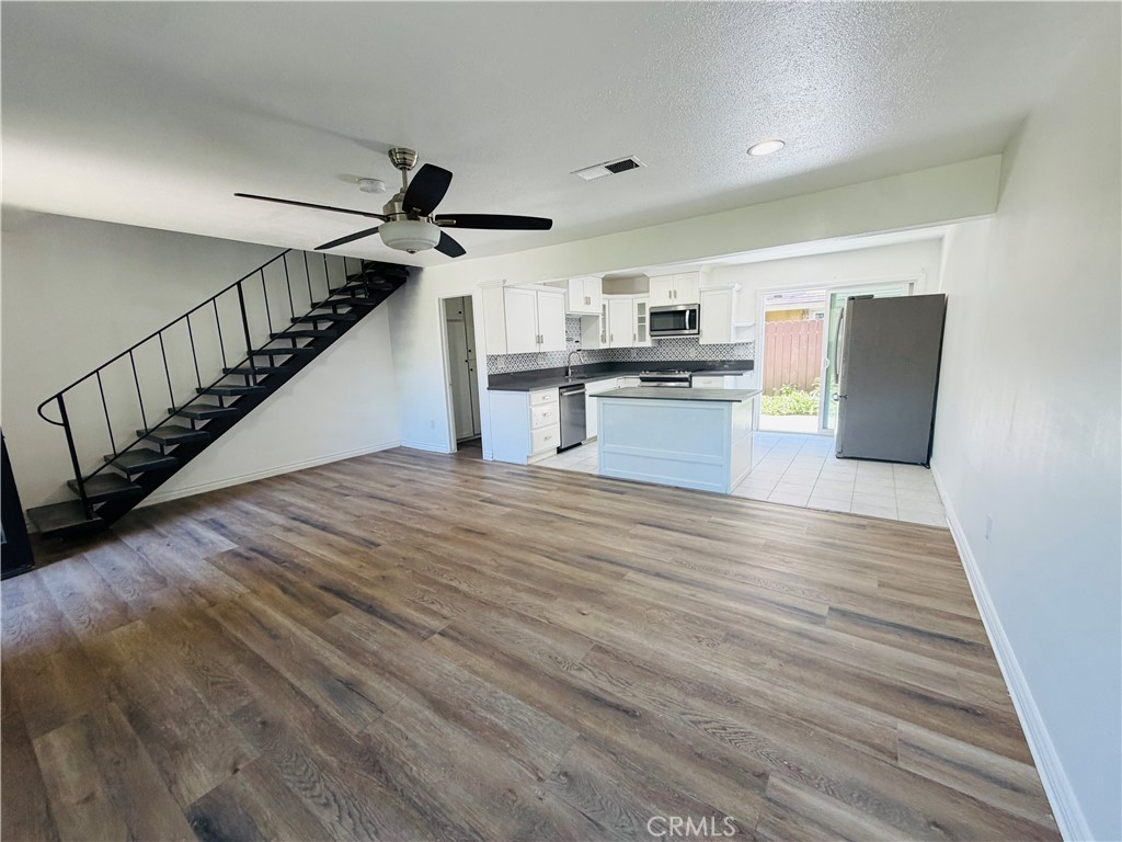 630 S Knott 54 Property Photo 4