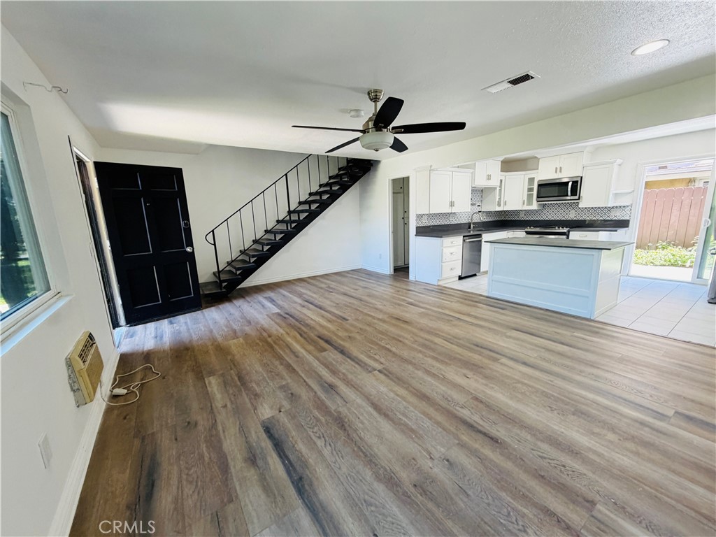 630 S Knott 54 Property Photo 5