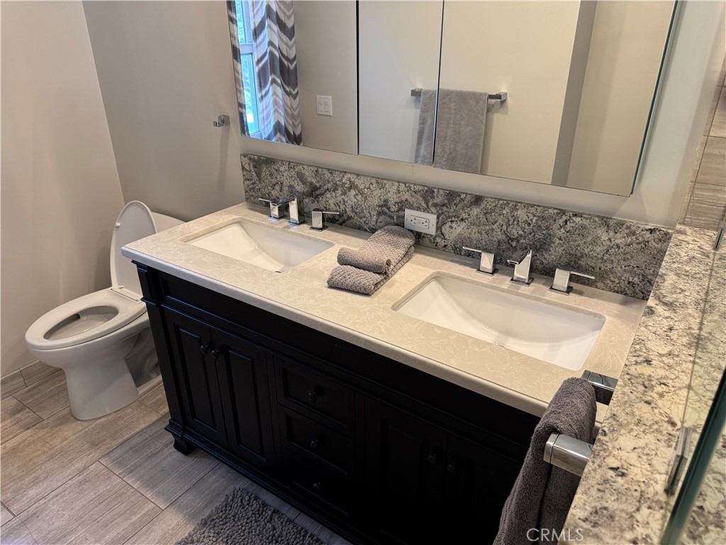 30724 Calle Resplendor Property Photo 7