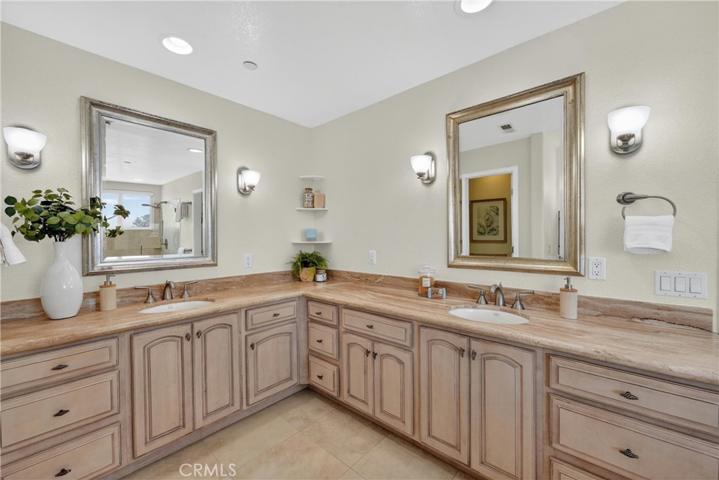 111 Revuelta Court Property Photo 43