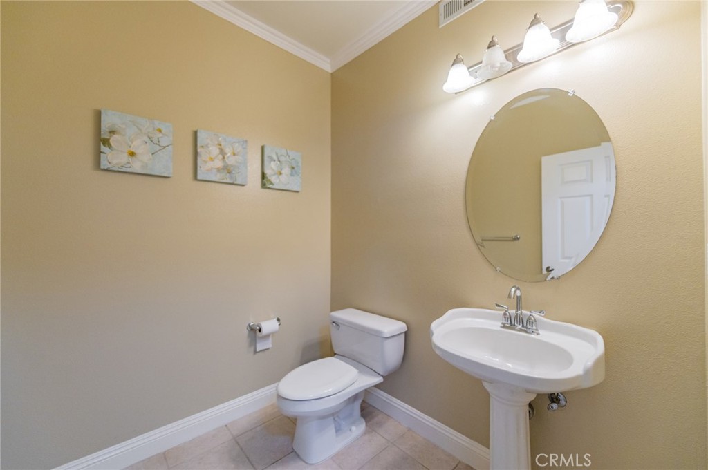 610 S Wilton Place 402 Property Photo 15