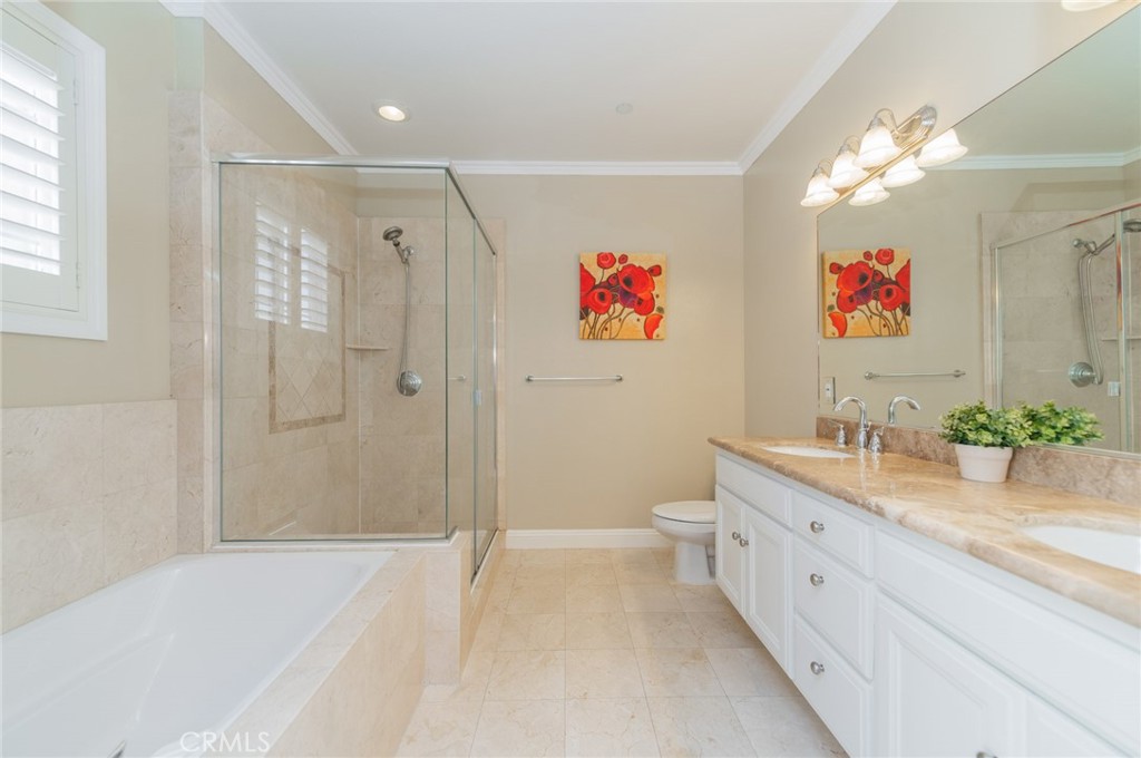 610 S Wilton Place 402 Property Photo 20