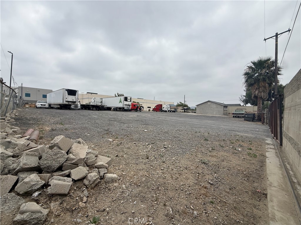 10453 Calabash Property Photo 4