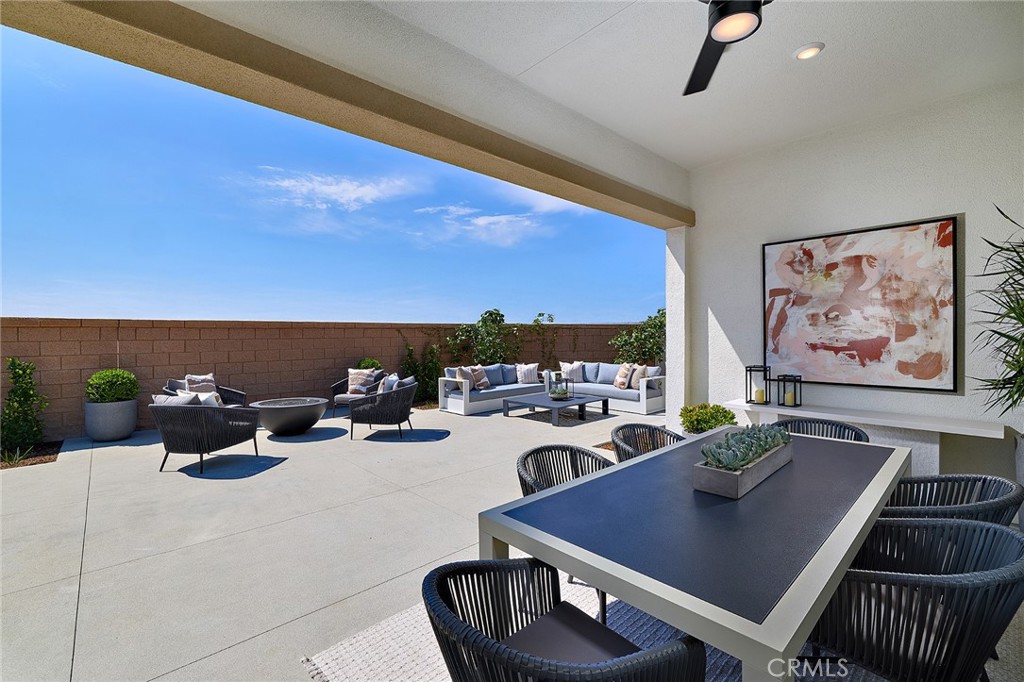 16013 Willows Court Property Photo 6