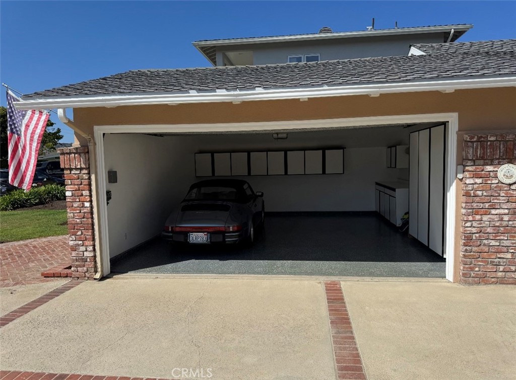 416 Aliso Avenue Property Photo 5
