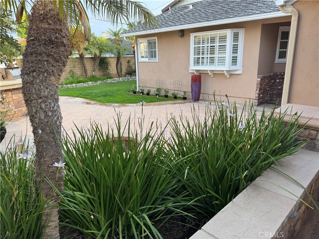 416 Aliso Avenue Property Photo 16