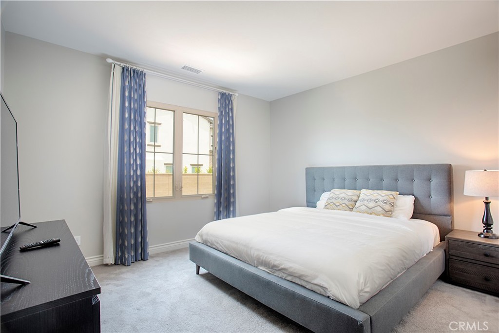 101 Ovation Property Photo 8