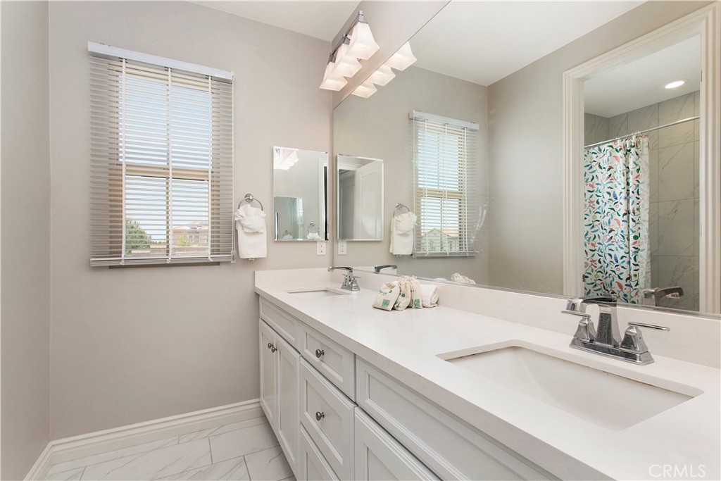 101 Ovation Property Photo 11