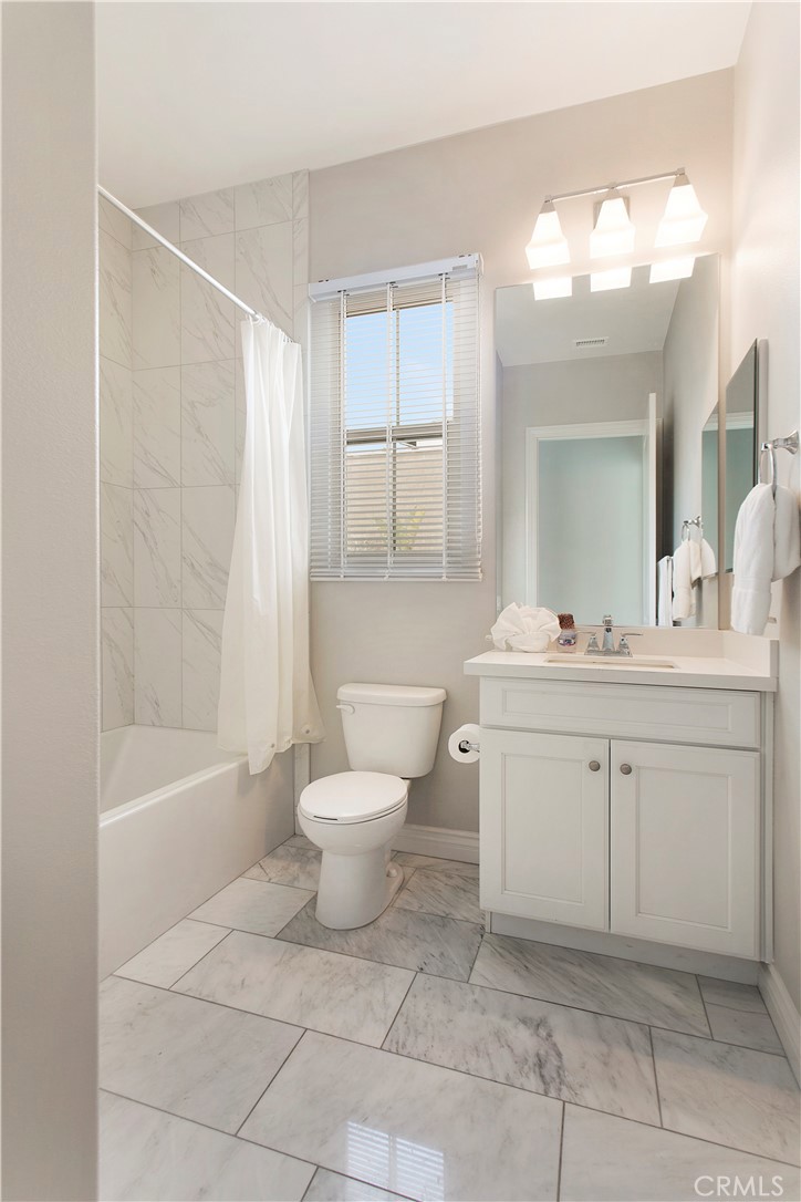 101 Ovation Property Photo 12