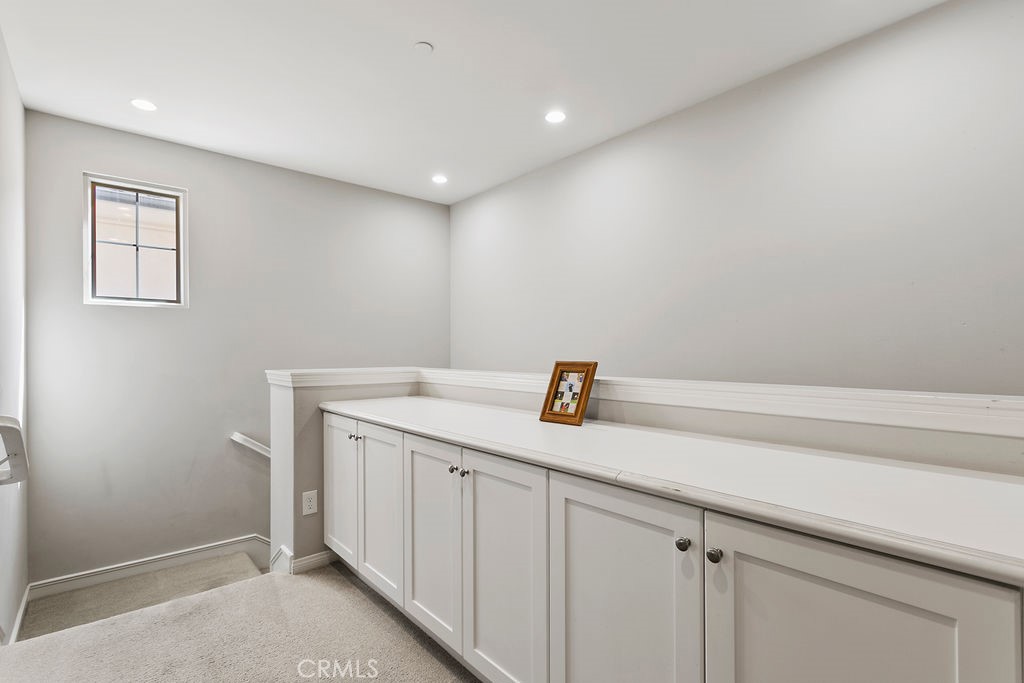 101 Thornhurst Property Photo 15