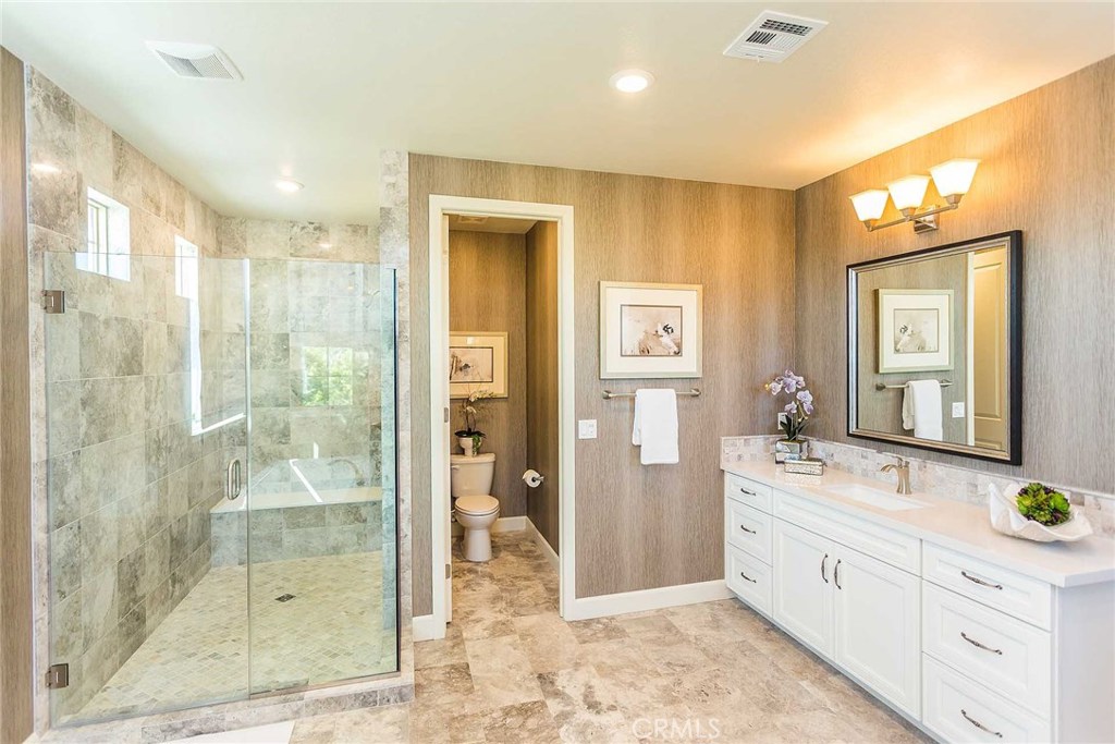 104 Electra Property Photo 15