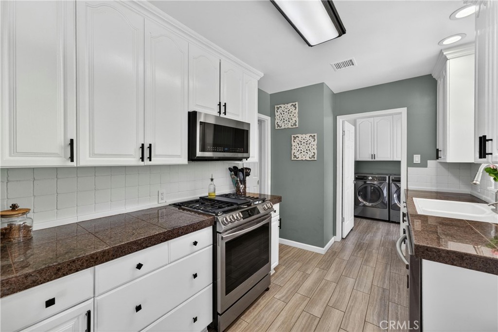 416 Cherry St. Property Photo 13