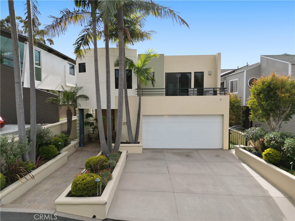 1351 La Mirada Property Photo 1