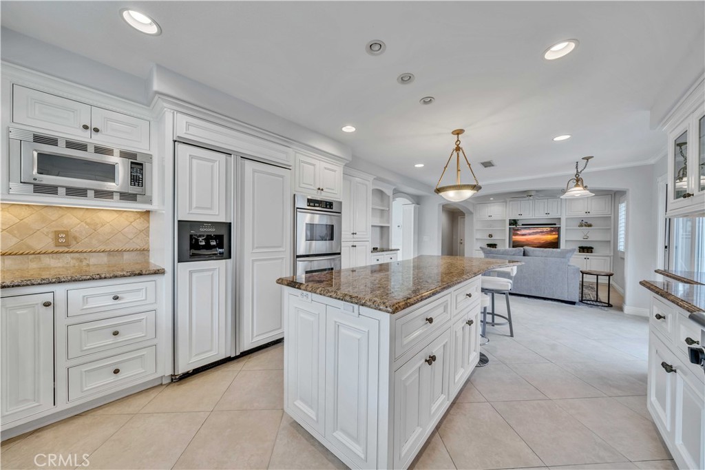 20 Coldbrook Property Photo 9