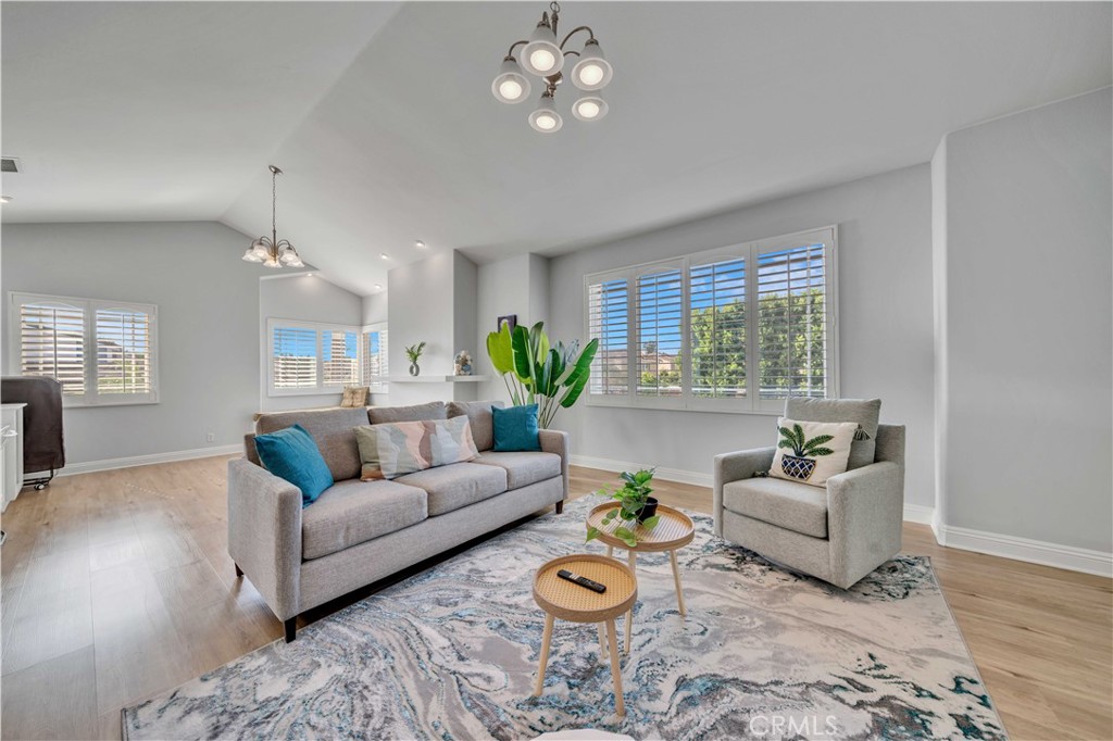 20 Coldbrook Property Photo 16