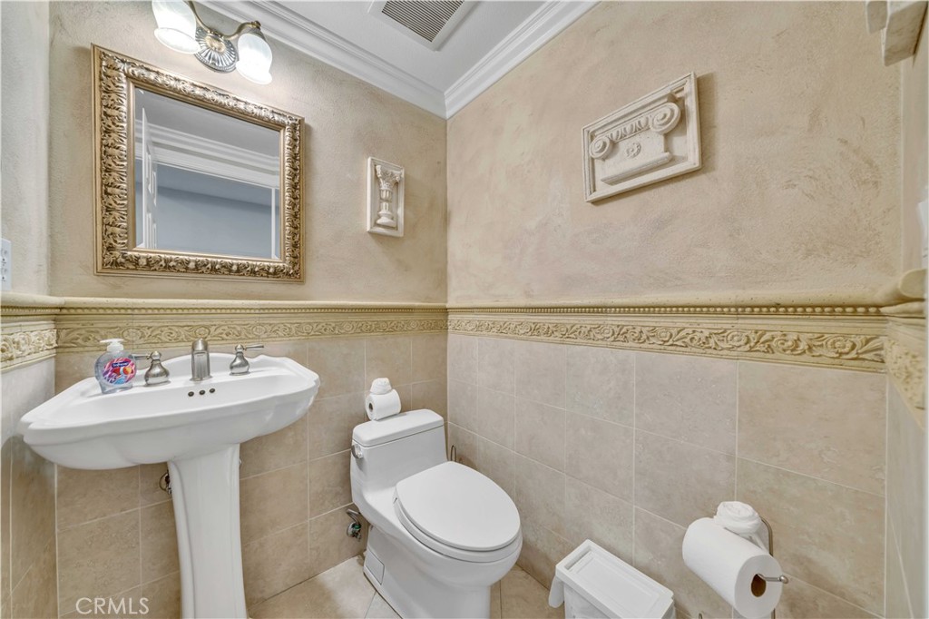 20 Coldbrook Property Photo 27