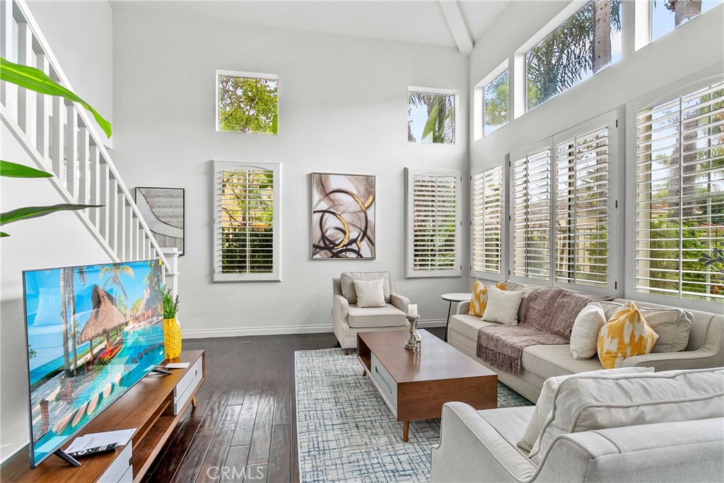 6 Del Carlo Property Photo 2