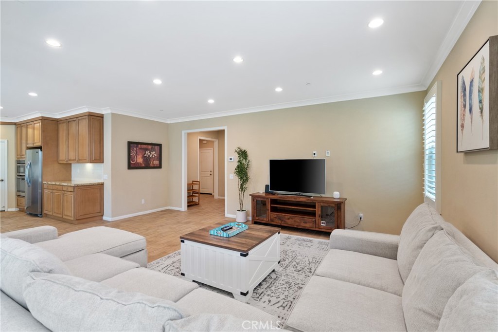 61 Crestwick Property Photo 3