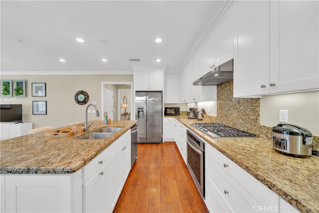 75 Gardenstone Path Property Photo 10