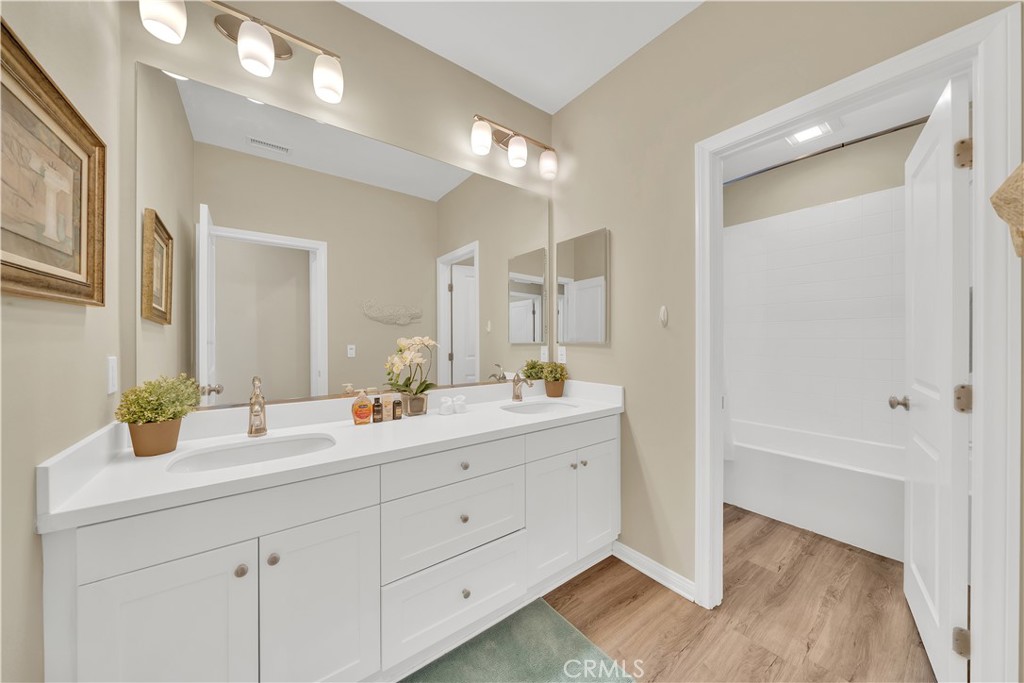 75 Gardenstone Path Property Photo 24