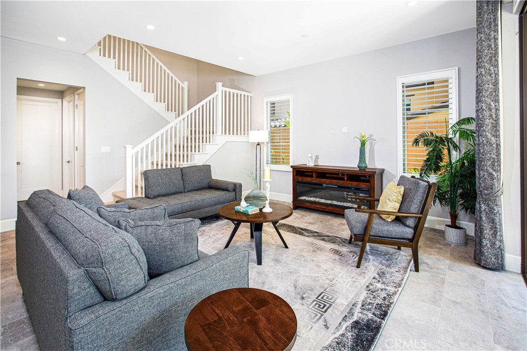 126 Donati Property Photo 2