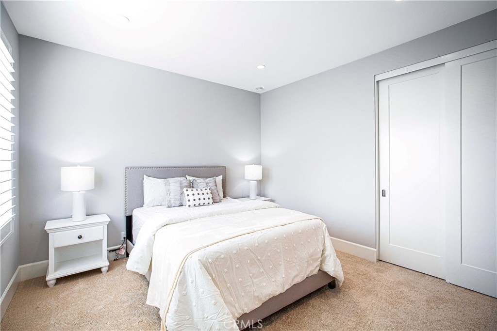 126 Donati Property Photo 12