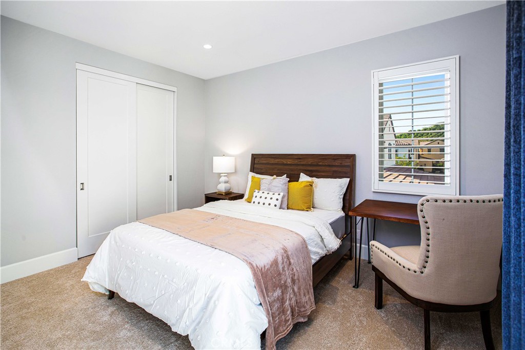 126 Donati Property Photo 14