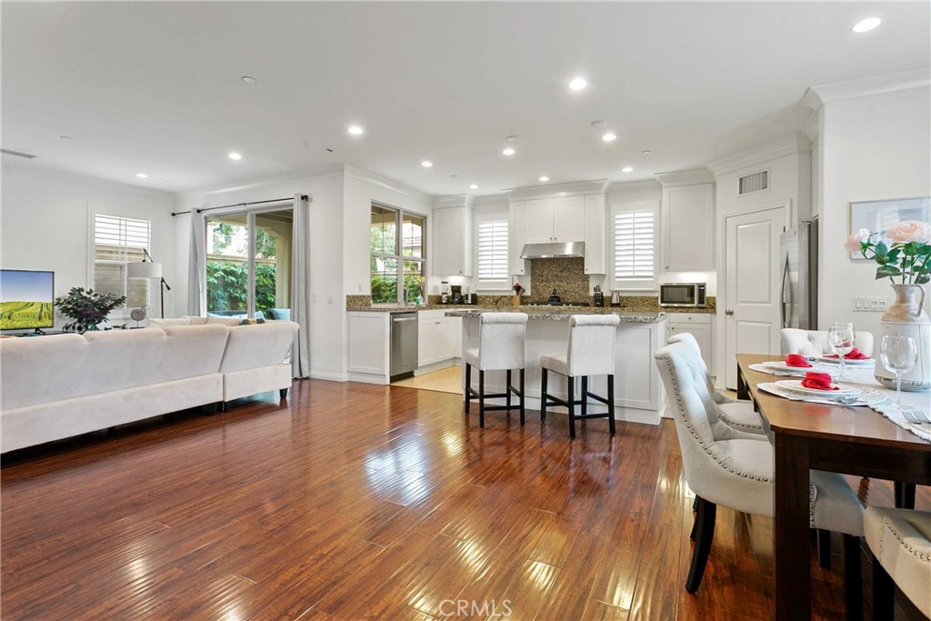 95 Hanging Garden Property Photo 3
