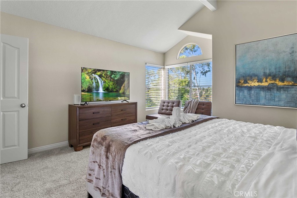 7 Genoa Property Photo 11
