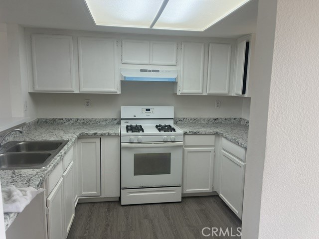 8812 Spring Canyon Drive Property Photo 6