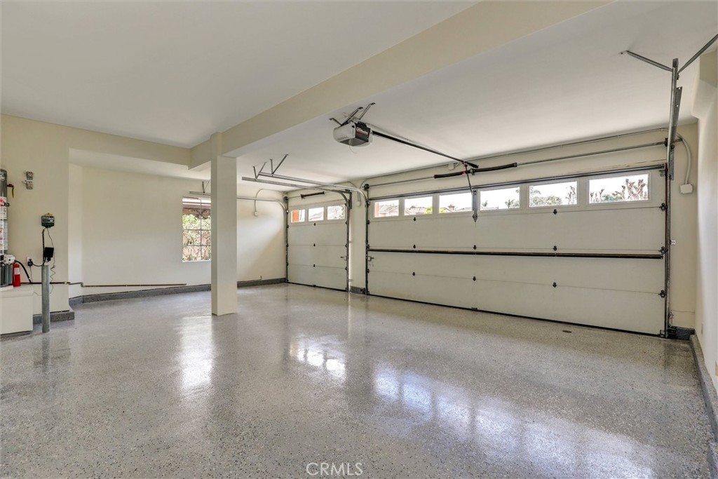 27961 Hedgeline Drive Property Photo 33