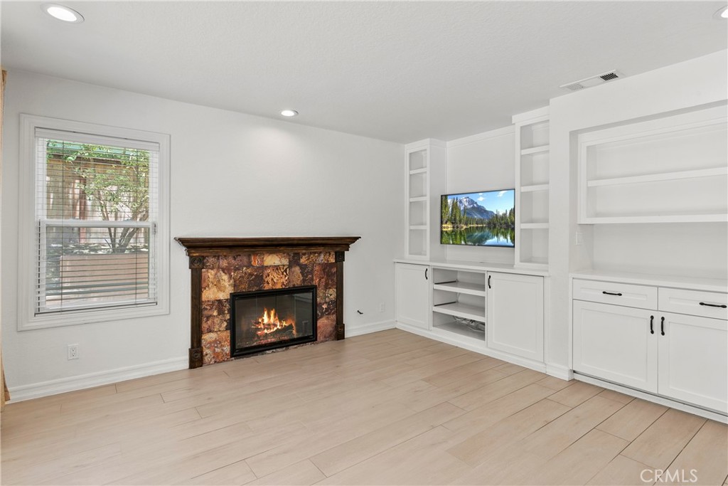 28501 El Sur Property Photo 9