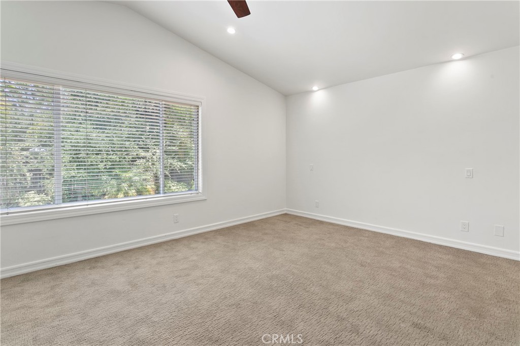 28501 El Sur Property Photo 16