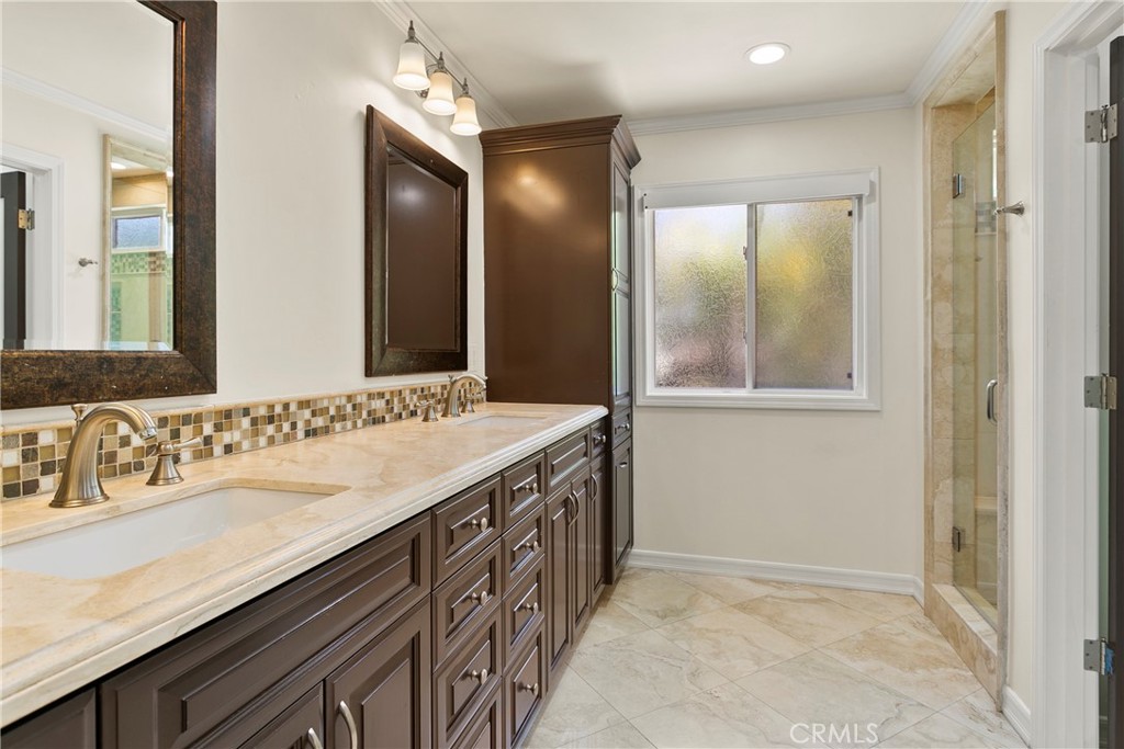 28501 El Sur Property Photo 18