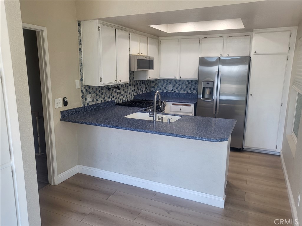 2017 Orchard Drive 11 Property Photo 9