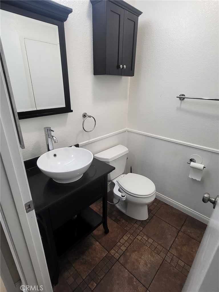 2017 Orchard Drive 11 Property Photo 12