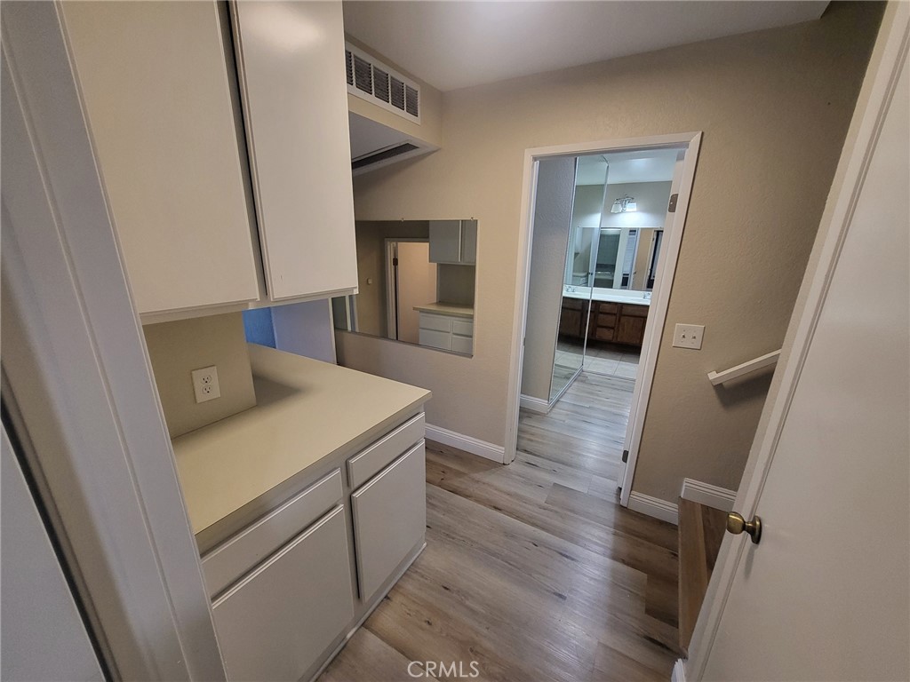 2017 Orchard Drive 11 Property Photo 20