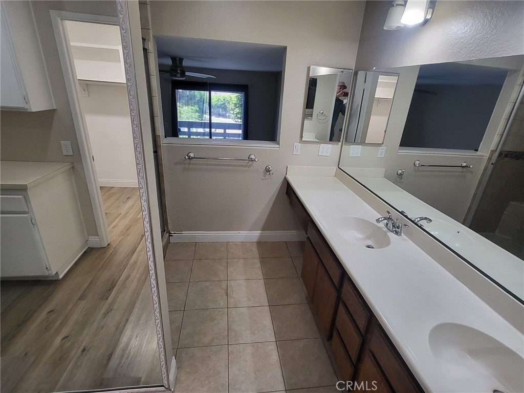 2017 Orchard Drive 11 Property Photo 25