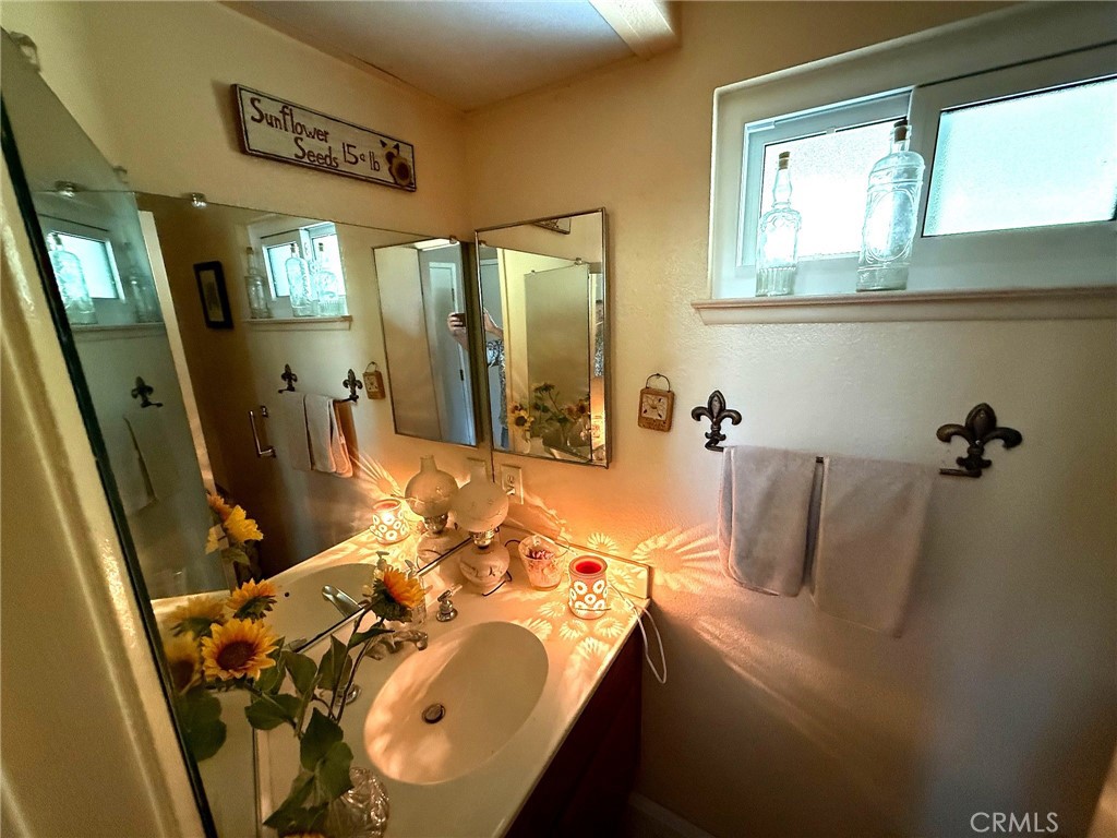 6079 E Butterfield Property Photo 6